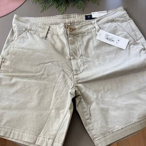 Wander Men's Beige Flat Front Cotton Shorts
